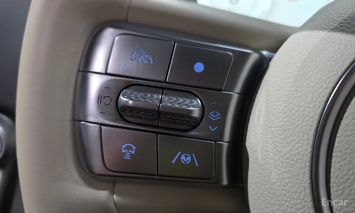 Фото 17 - Genesis GV60