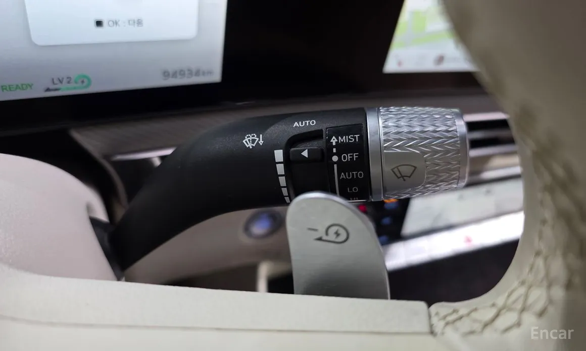 Фото 18 - Genesis GV60