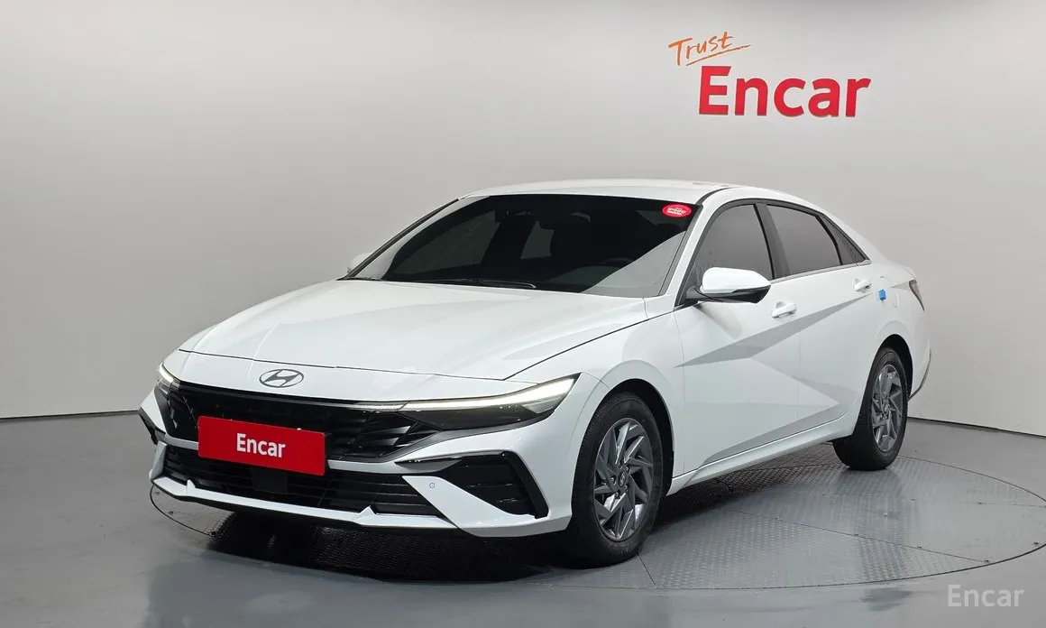 Фото 1 - Hyundai Avante