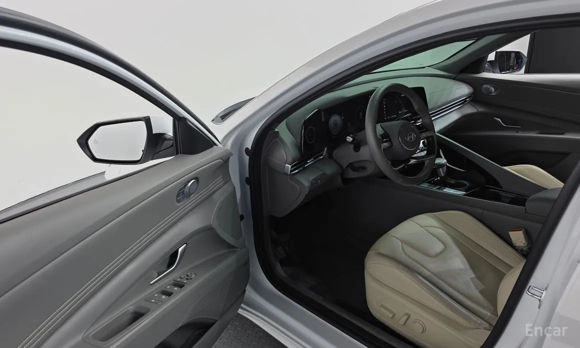 Фото 11 - Hyundai Avante