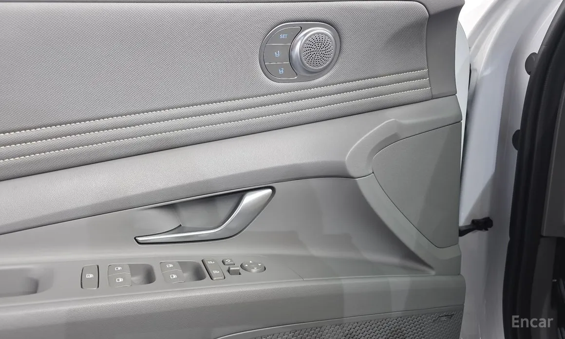 Фото 12 - Hyundai Avante