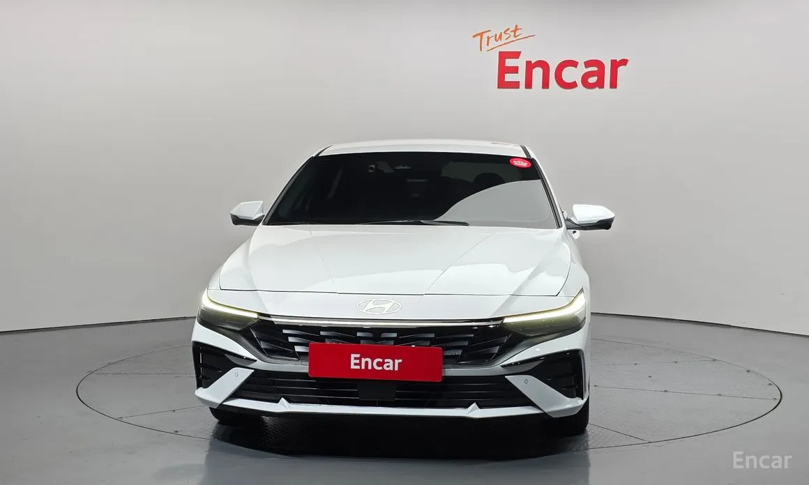 Фото 3 - Hyundai Avante