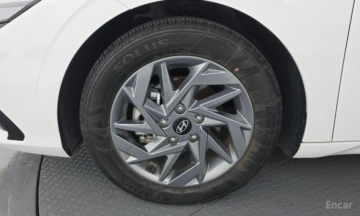 Фото 5 - Hyundai Avante