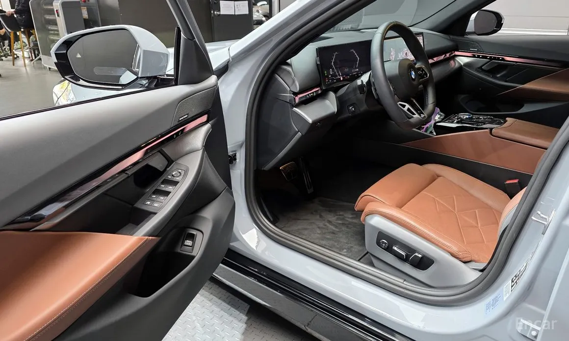 Фото 11 - BMW 5 Series