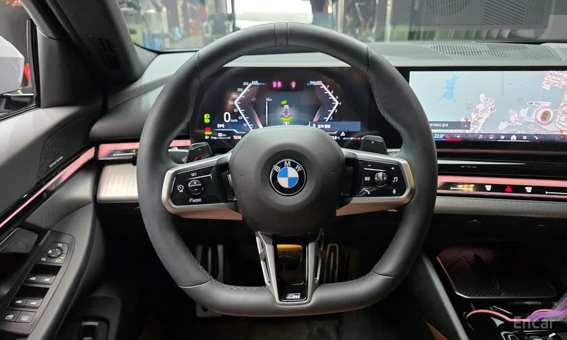 Фото 13 - BMW 5 Series