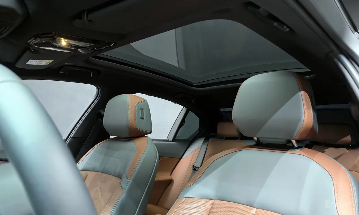 Фото 19 - BMW 5 Series