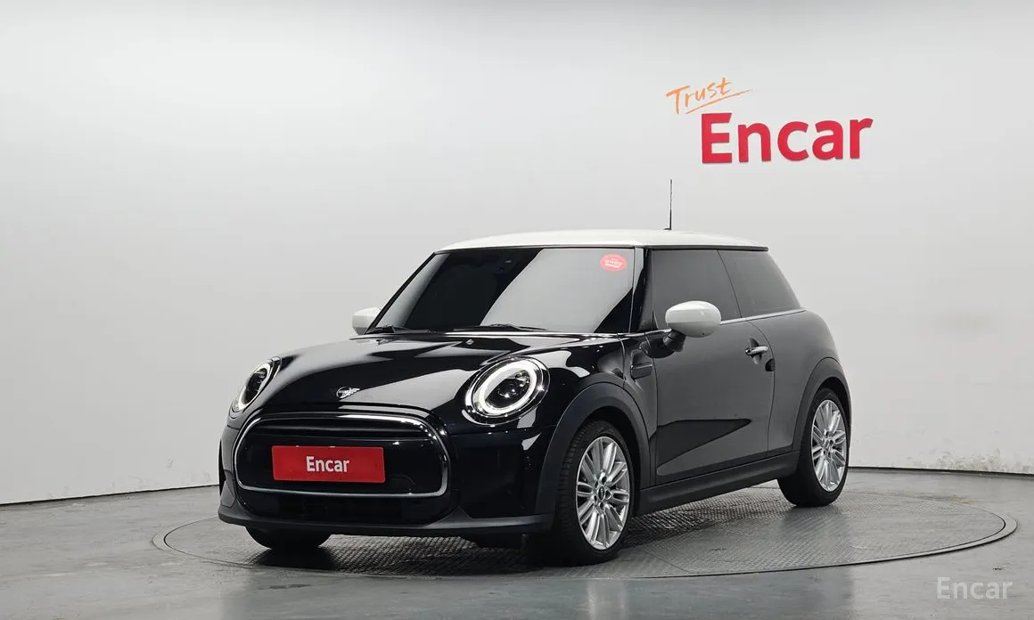 Фото 1 - Mini Cooper