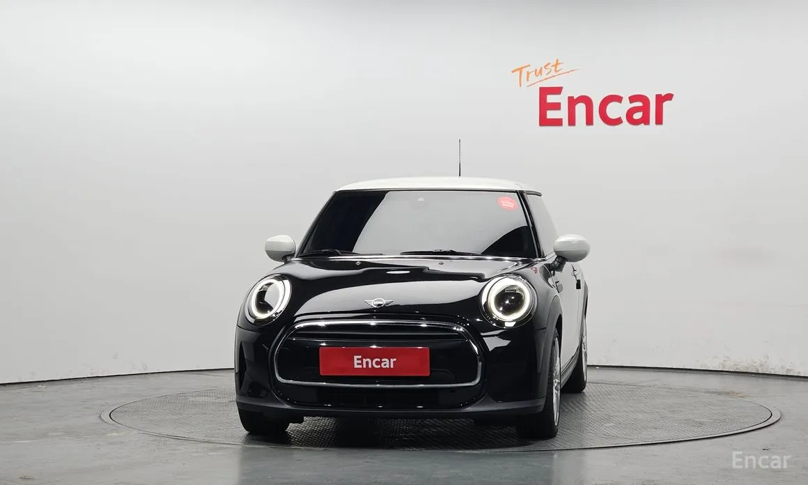 Фото 3 - Mini Cooper