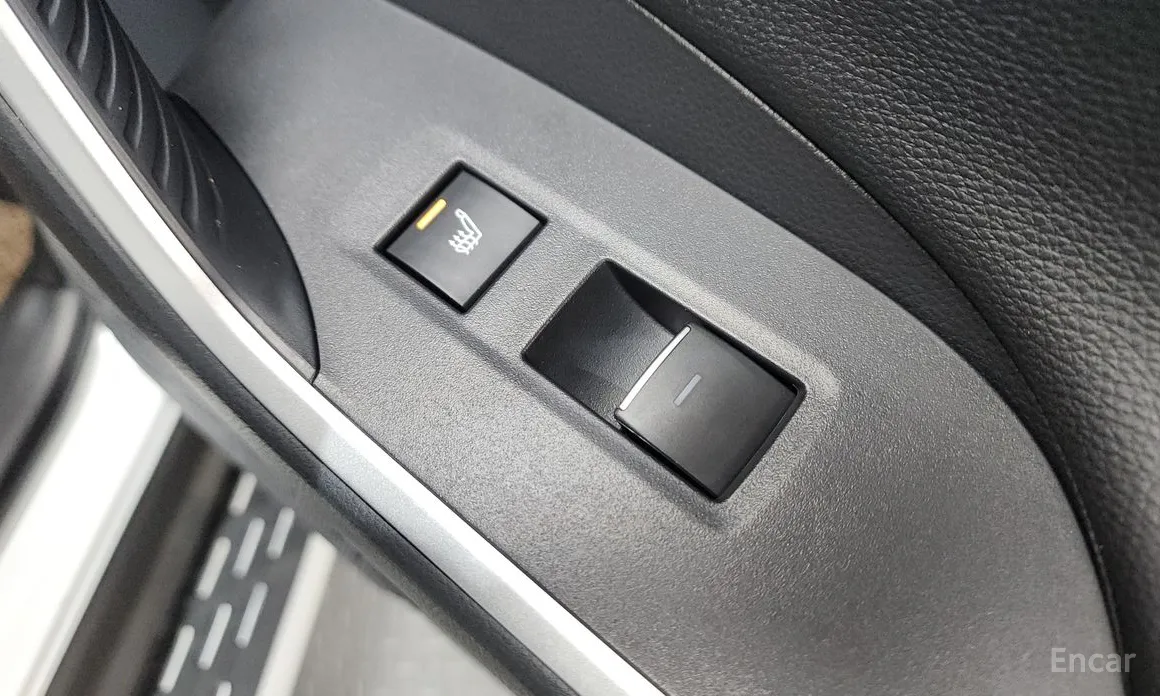 Фото 18 - Toyota RAV4