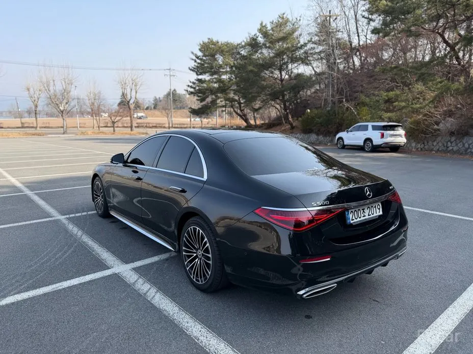 Фото 15 - Mercedes-Benz S-Class