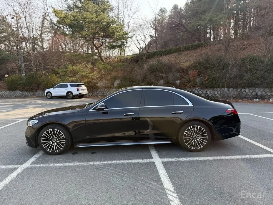 Фото 20 - Mercedes-Benz S-Class