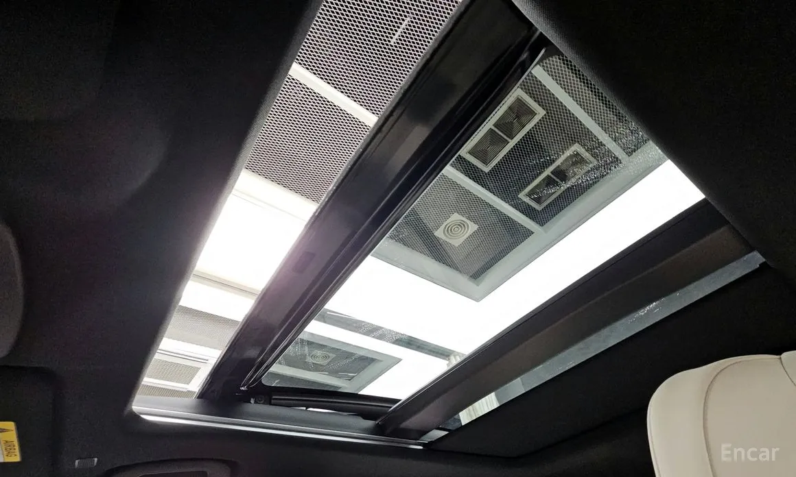 Фото 18 - Toyota Camry