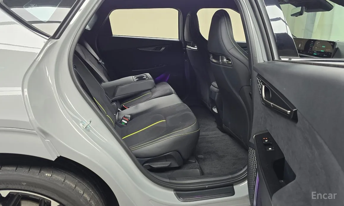 Фото 12 - Kia EV6