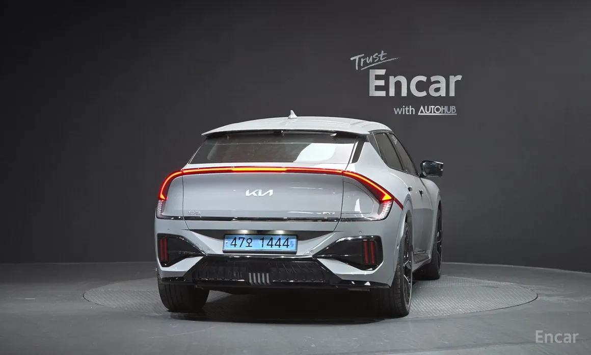 Фото 4 - Kia EV6