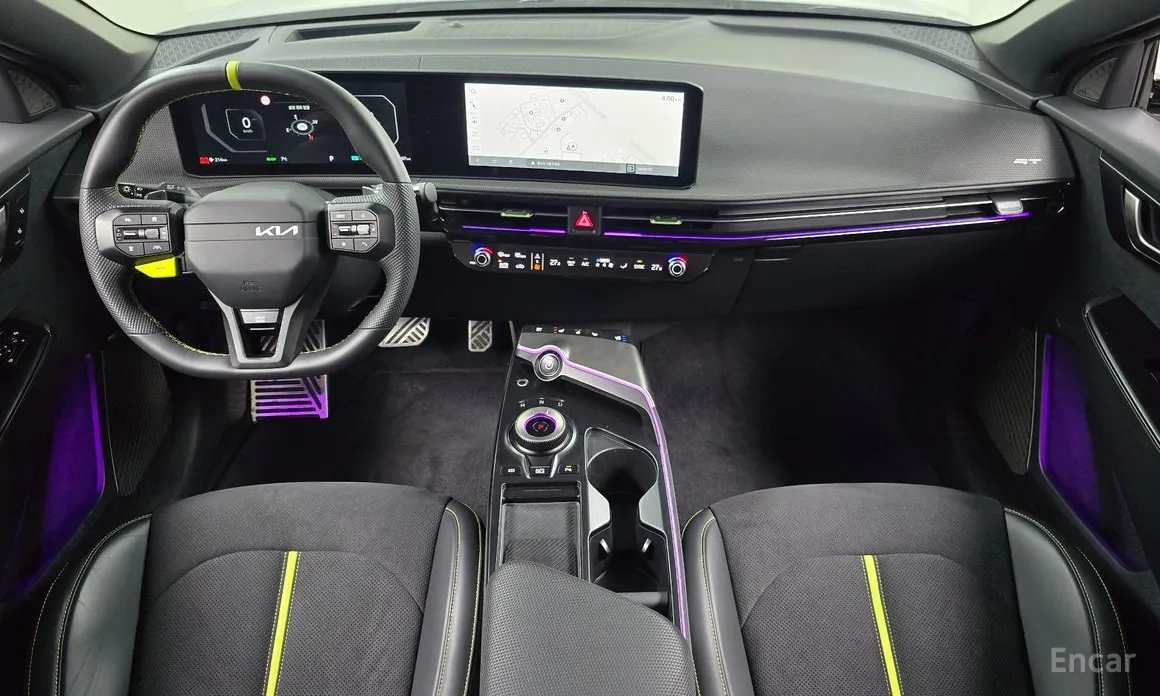 Фото 7 - Kia EV6