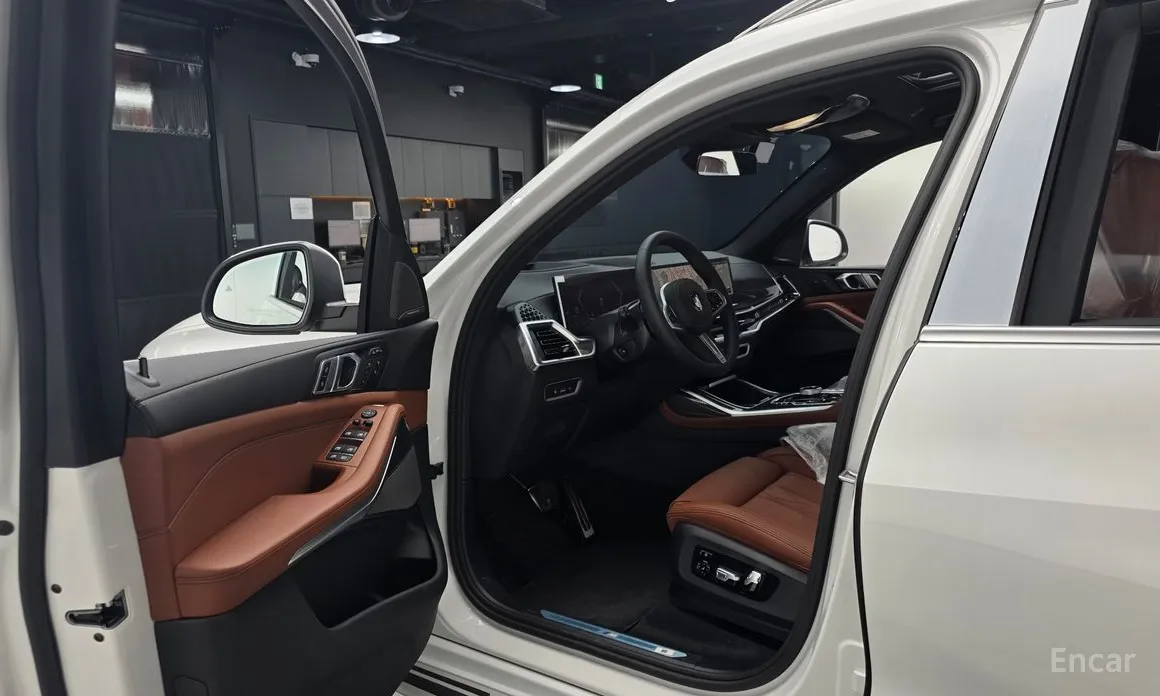 Фото 11 - BMW X7