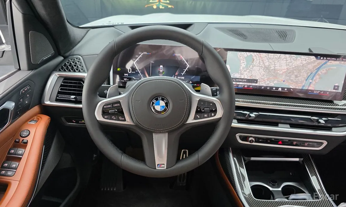 Фото 13 - BMW X7