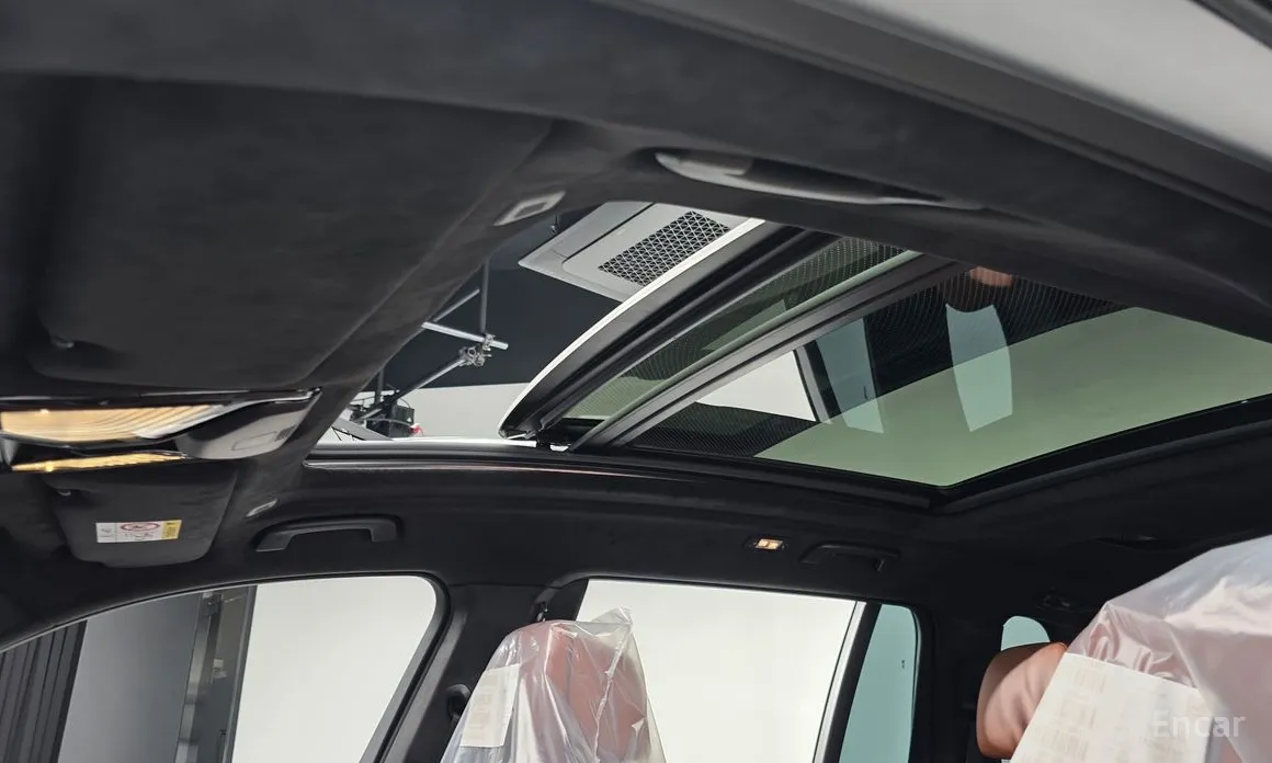 Фото 19 - BMW X7