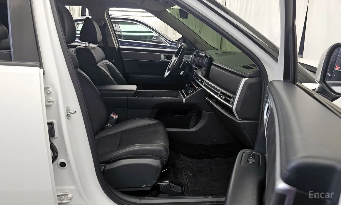 Photo 11 - Hyundai Santa Fe