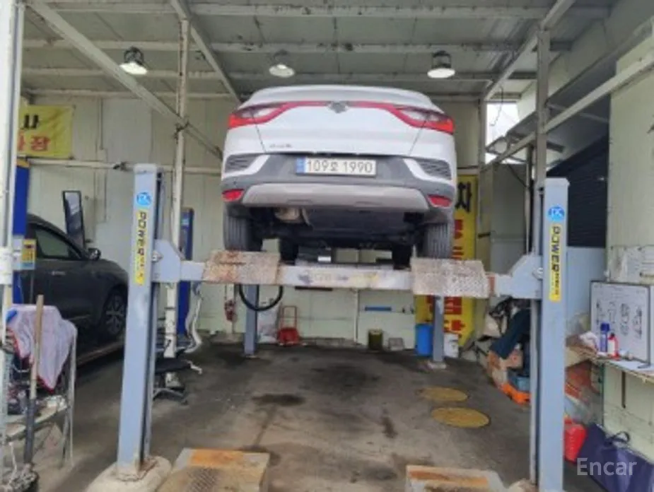 Фото 2 - Renault XM3