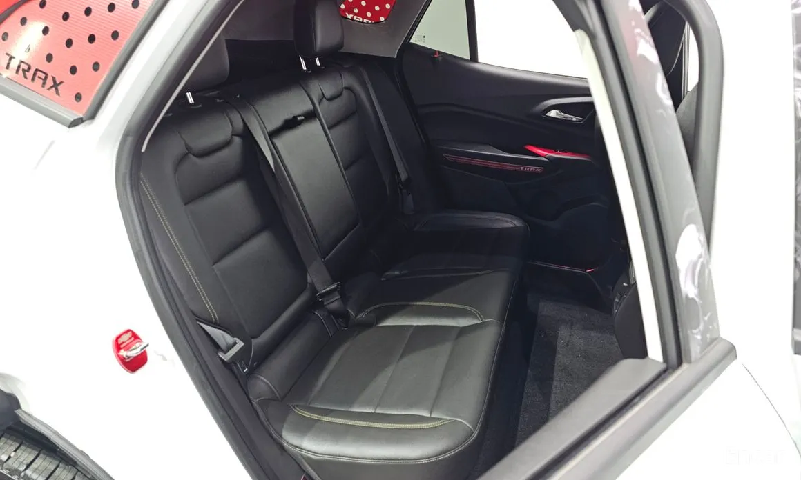 Фото 12 - Chevrolet Trax