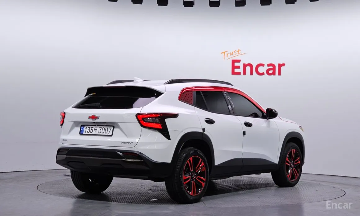 Фото 2 - Chevrolet Trax