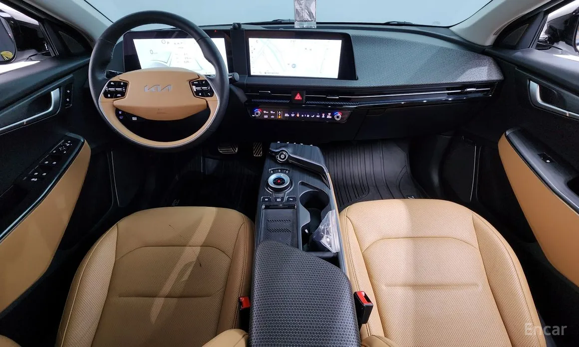 Фото 7 - Kia EV6