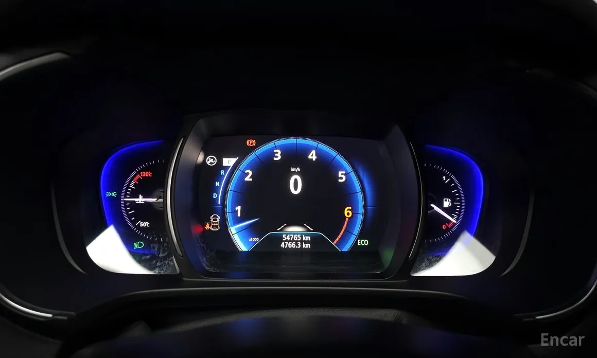 Photo 8 - Renault QM6