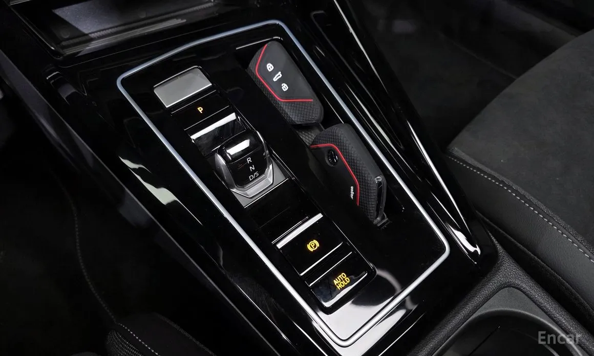 Photo 9 - Volkswagen Golf