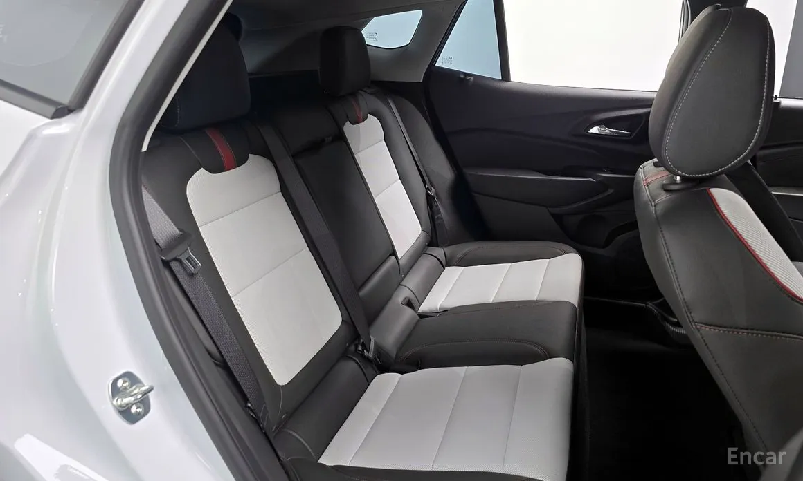 Фото 12 - Chevrolet Trax