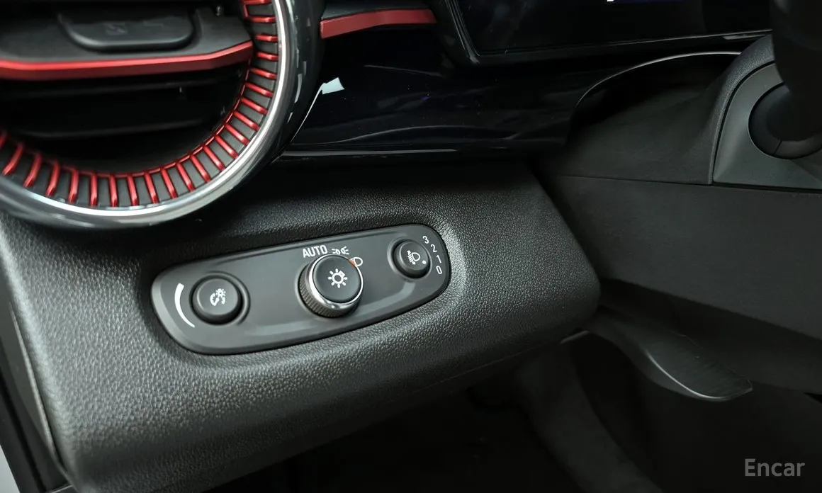 Фото 18 - Chevrolet Trax