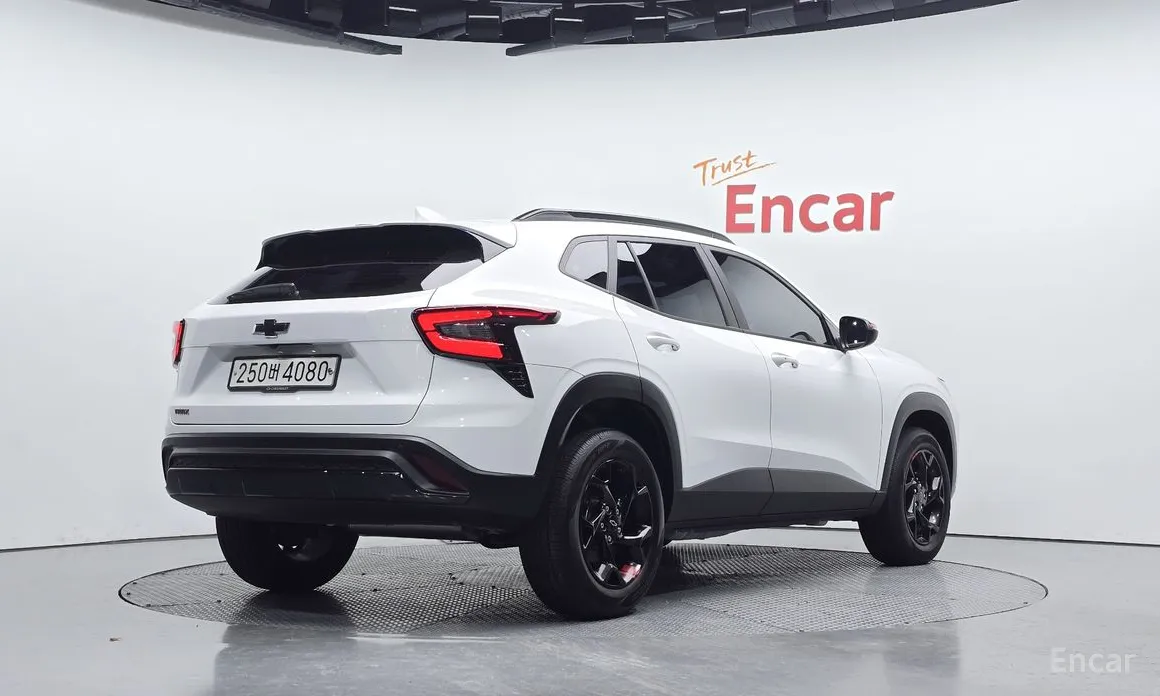 Фото 2 - Chevrolet Trax