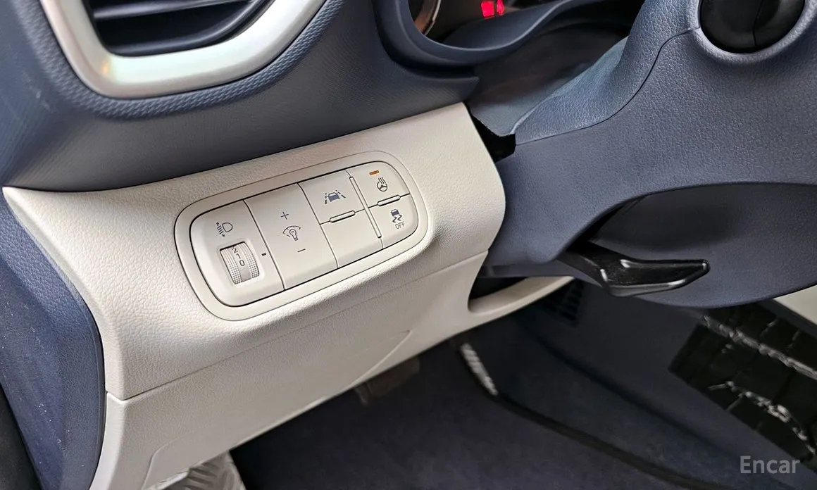 Фото 15 - Hyundai Venue