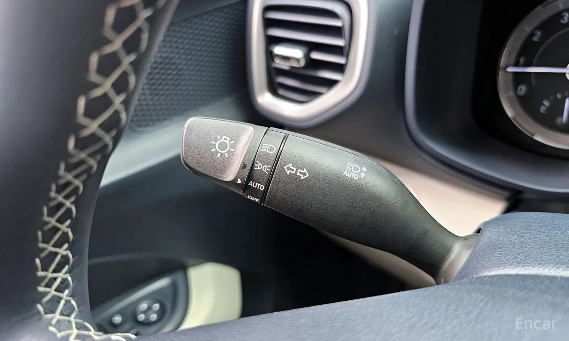 Фото 16 - Hyundai Venue