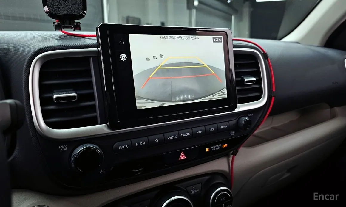 Фото 17 - Hyundai Venue