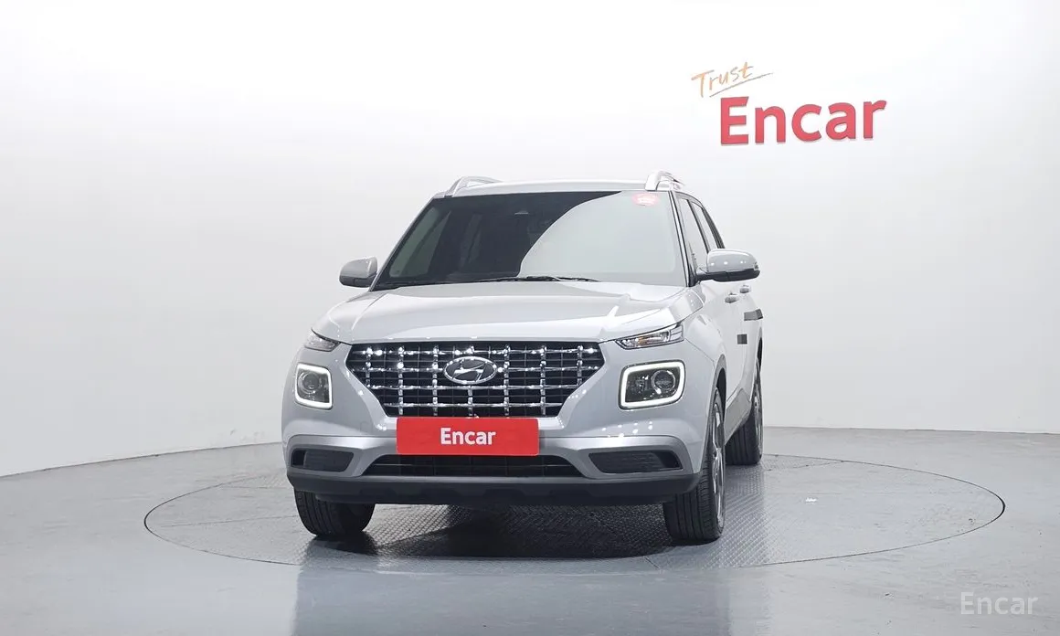 Фото 3 - Hyundai Venue