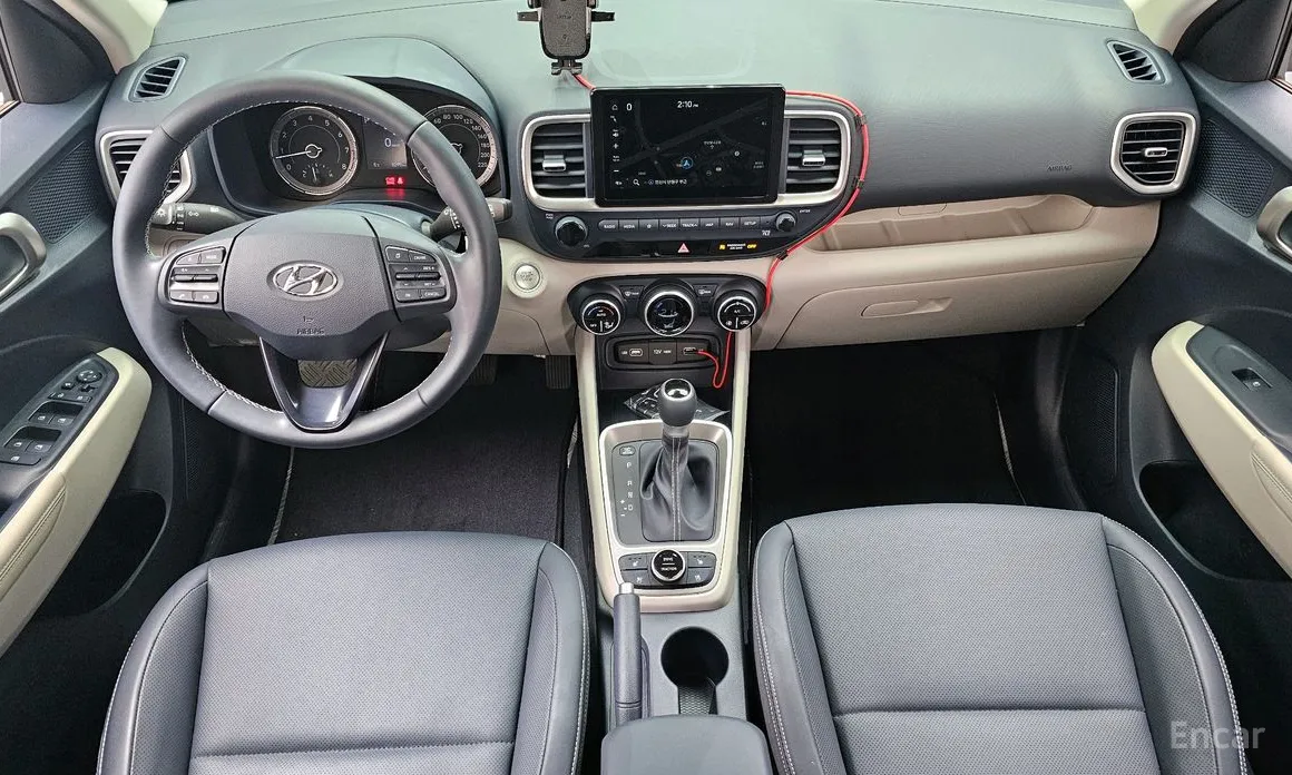 Фото 7 - Hyundai Venue