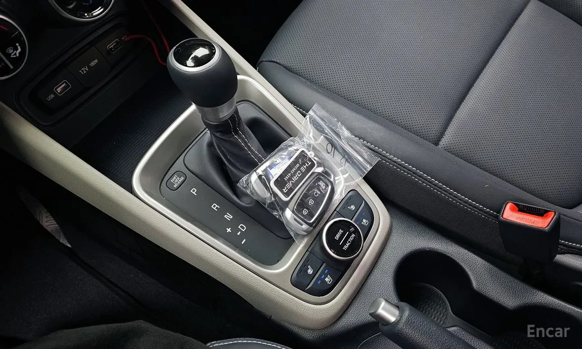 Фото 9 - Hyundai Venue