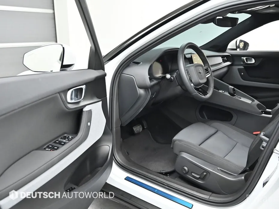 Фото 11 - Polestar 2