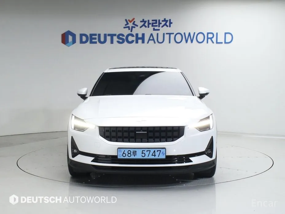Фото 3 - Polestar 2