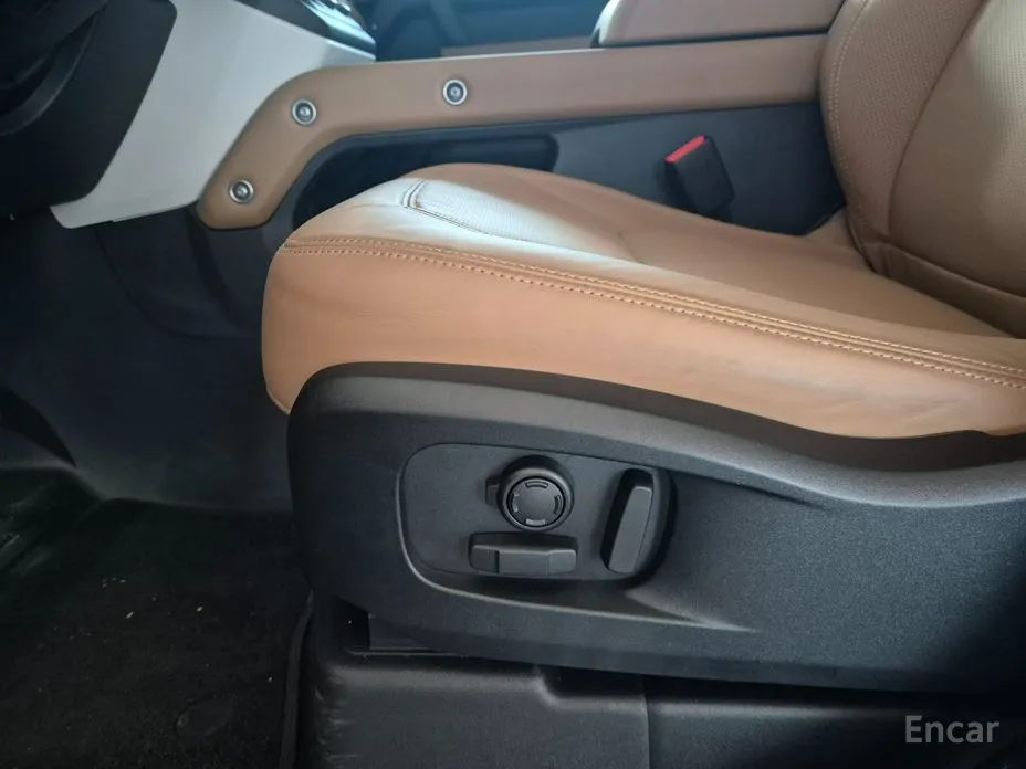 Фото 11 - Land Rover Defender