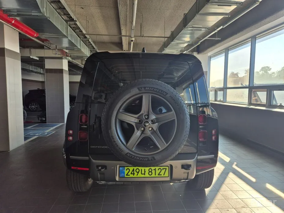 Фото 3 - Land Rover Defender
