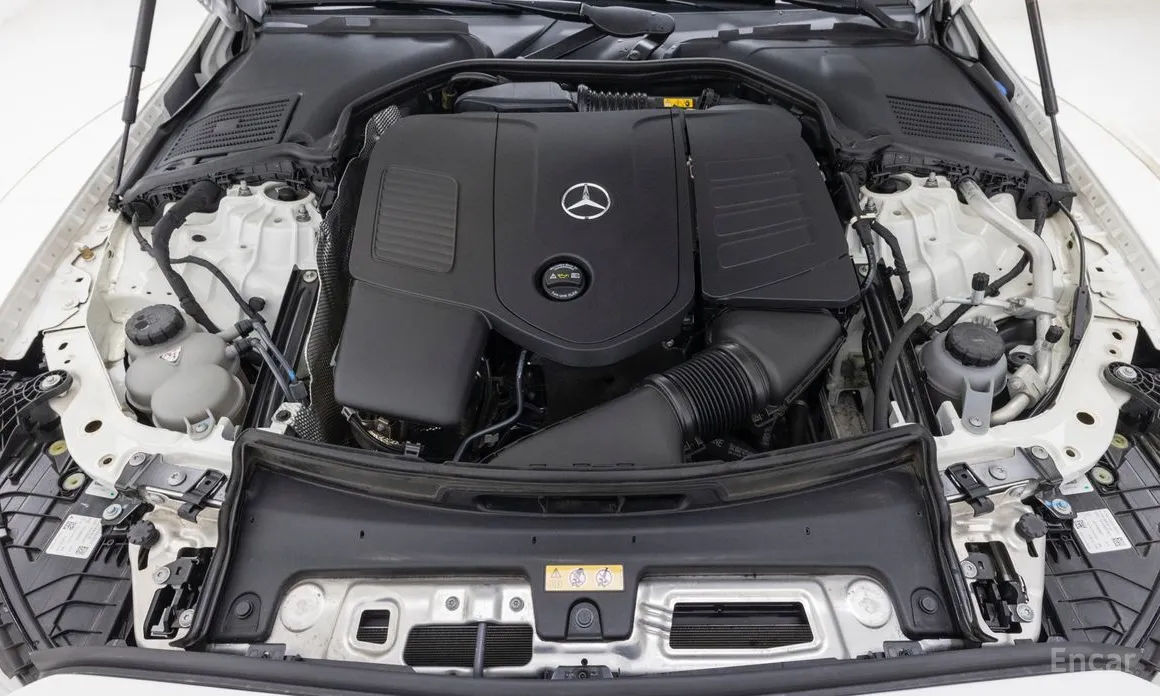 Фото 6 - Mercedes-Benz C-Class