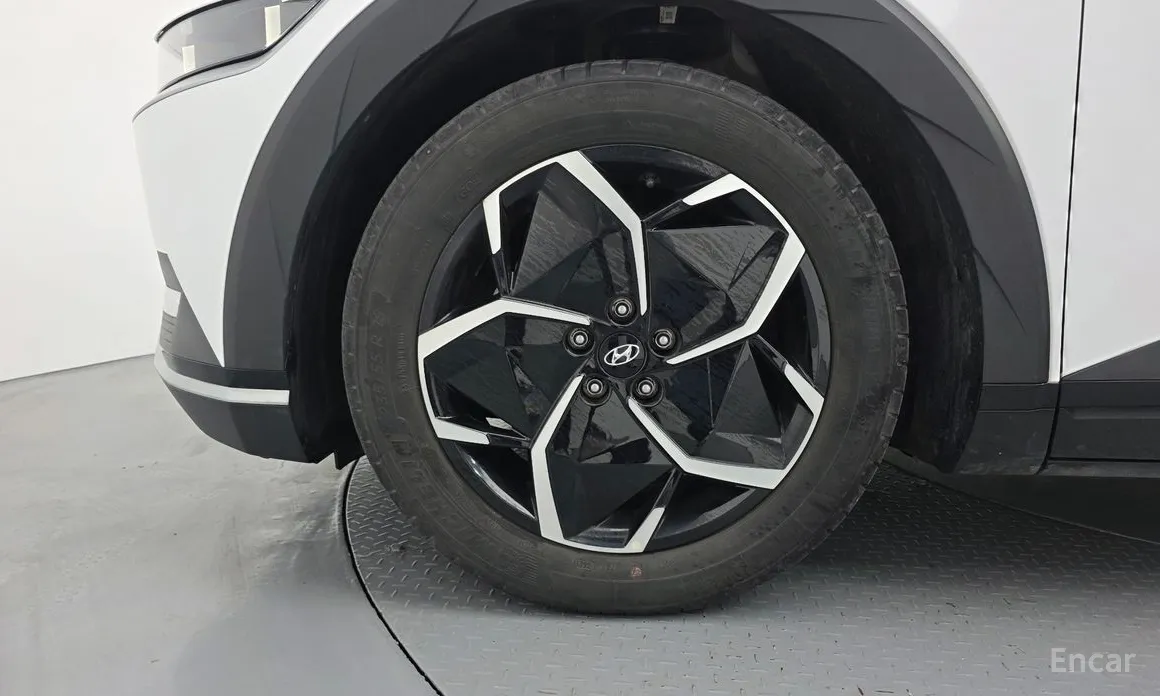 Фото 5 - Hyundai Ioniq 5