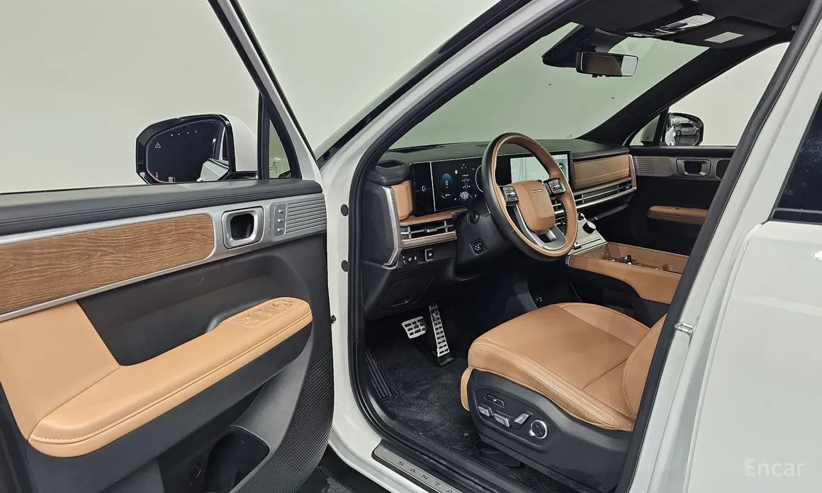 Photo 10 - Hyundai Santa Fe