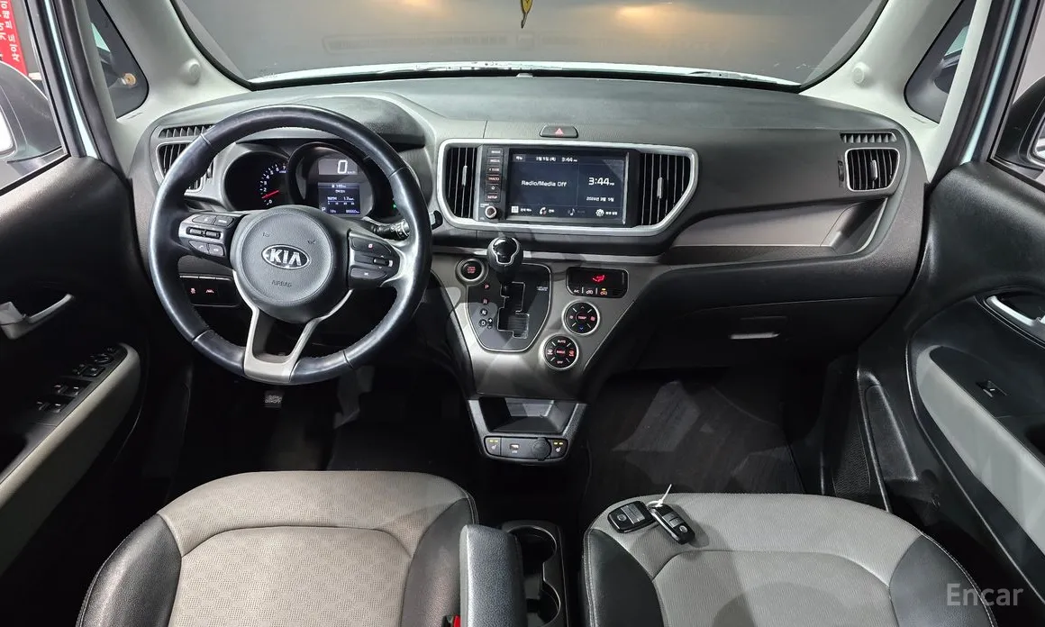 Фото 7 - Kia Ray