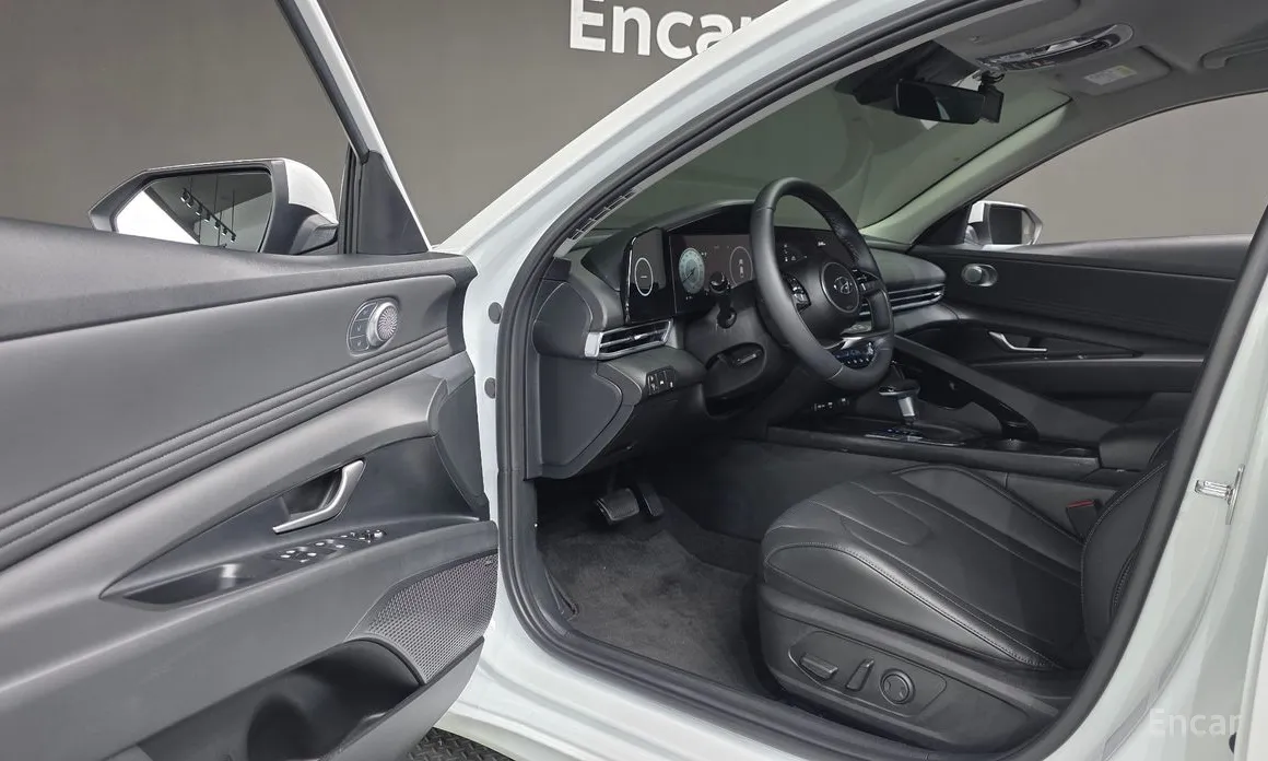 Фото 11 - Hyundai Avante