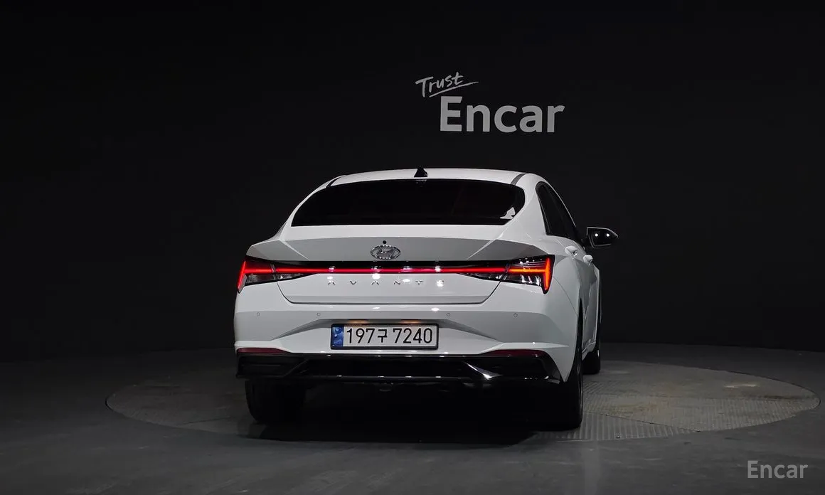 Фото 4 - Hyundai Avante