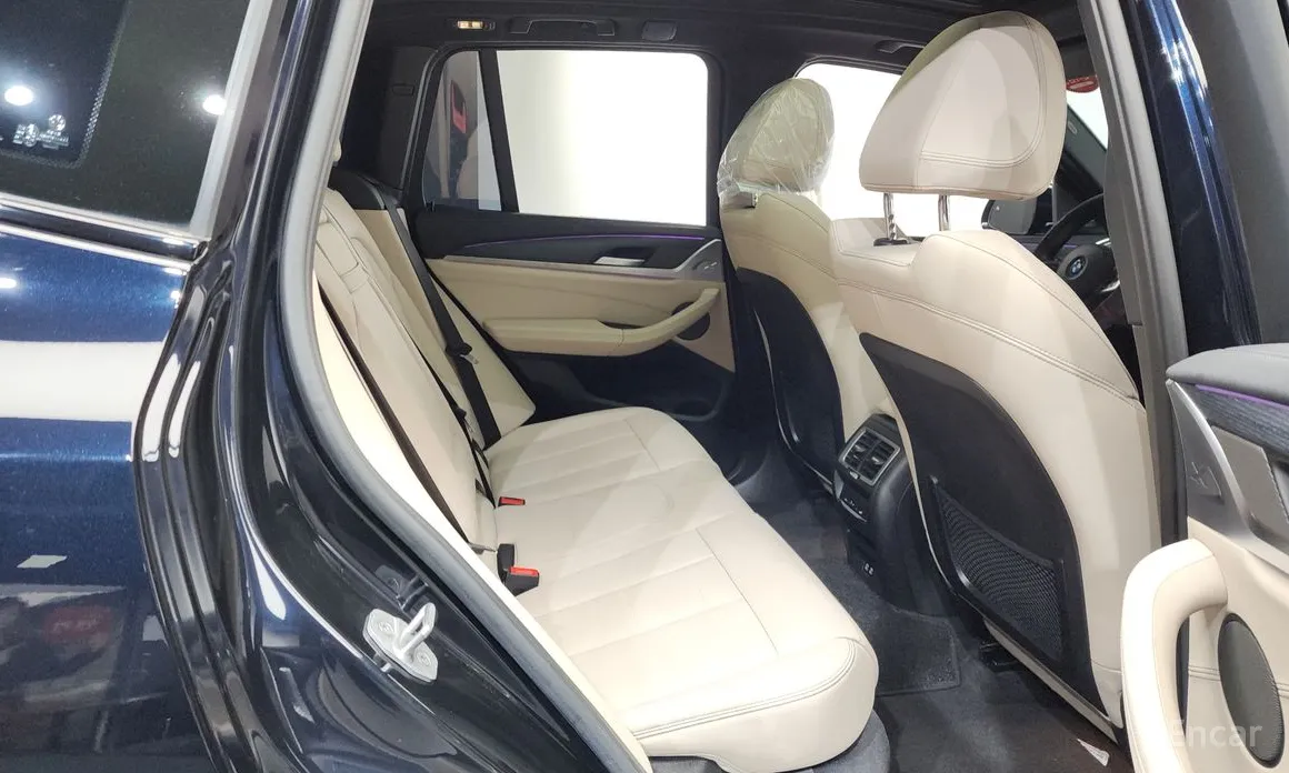 Фото 12 - BMW iX3