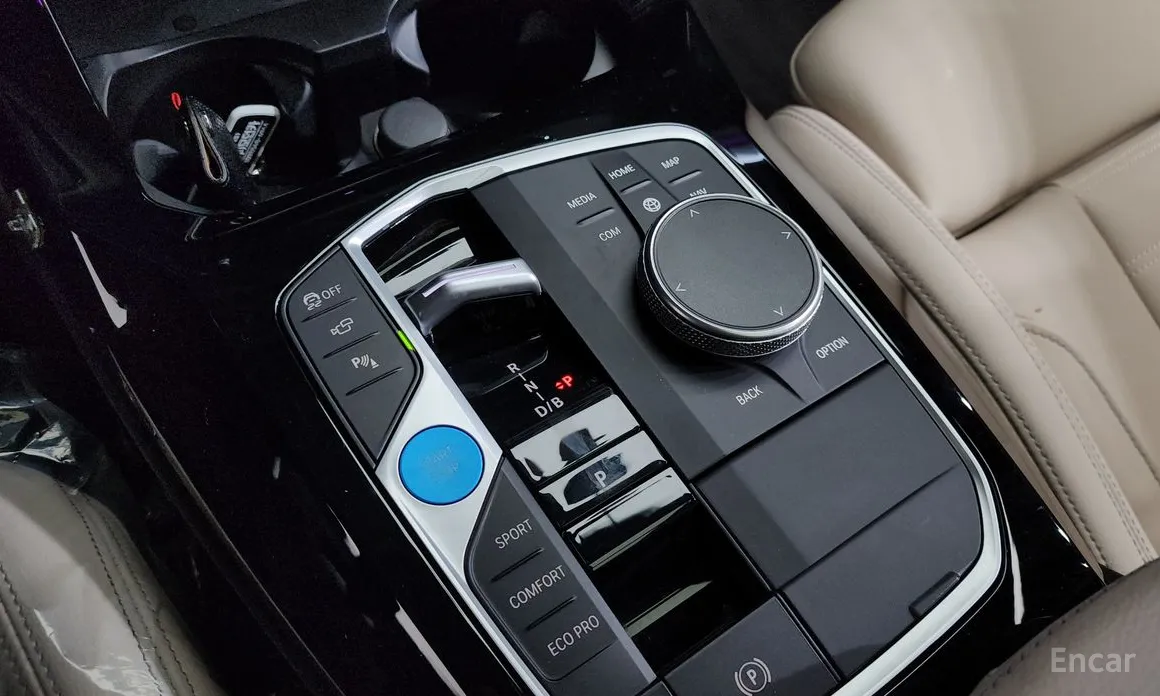 Фото 9 - BMW iX3